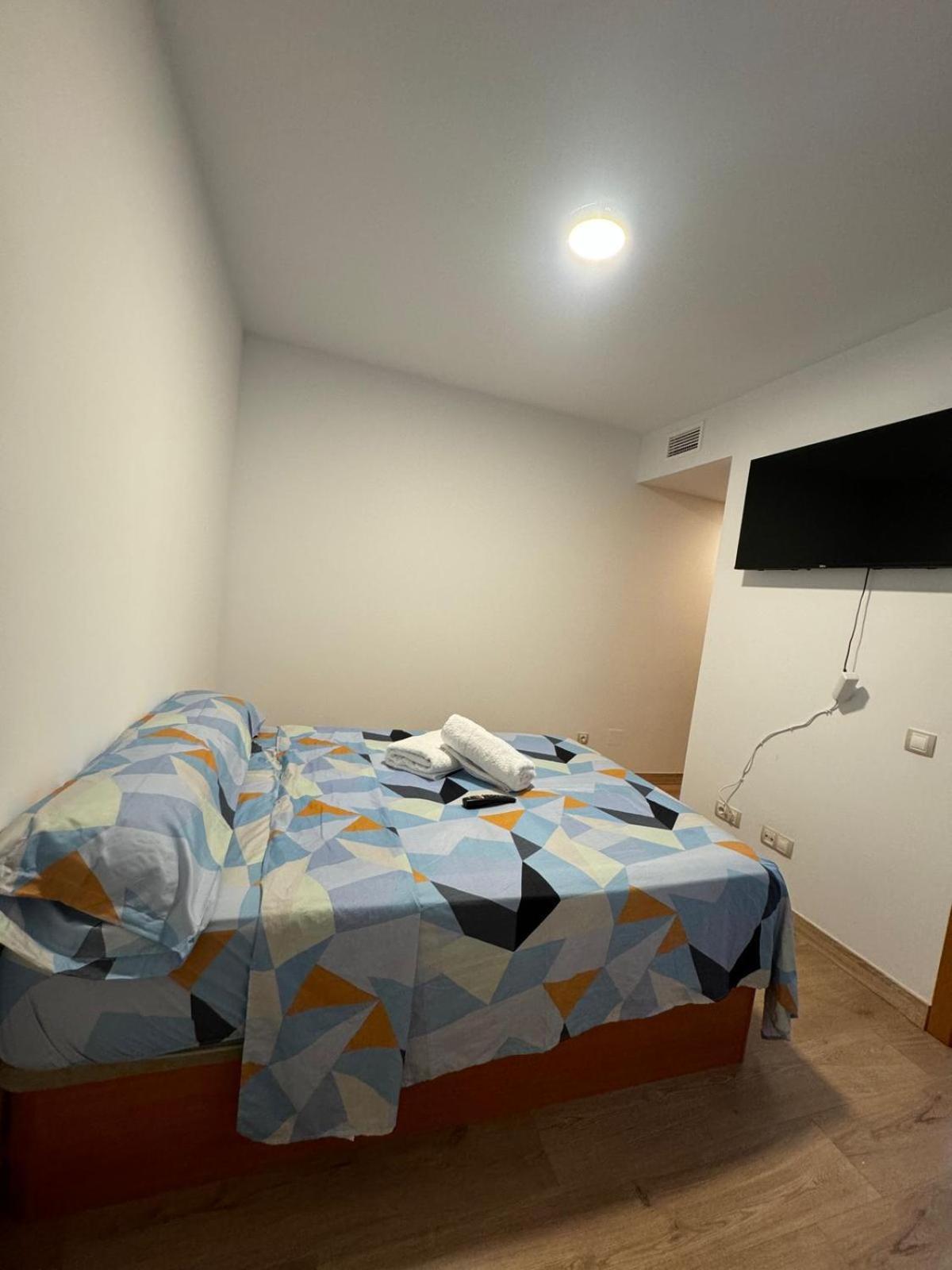 Marssuites Zapata Madrid Buitenkant foto