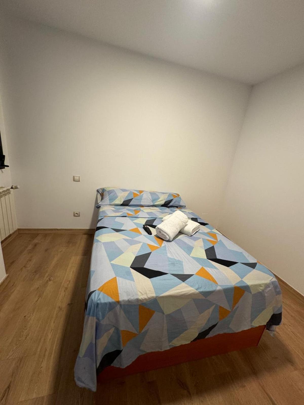Marssuites Zapata Madrid Buitenkant foto