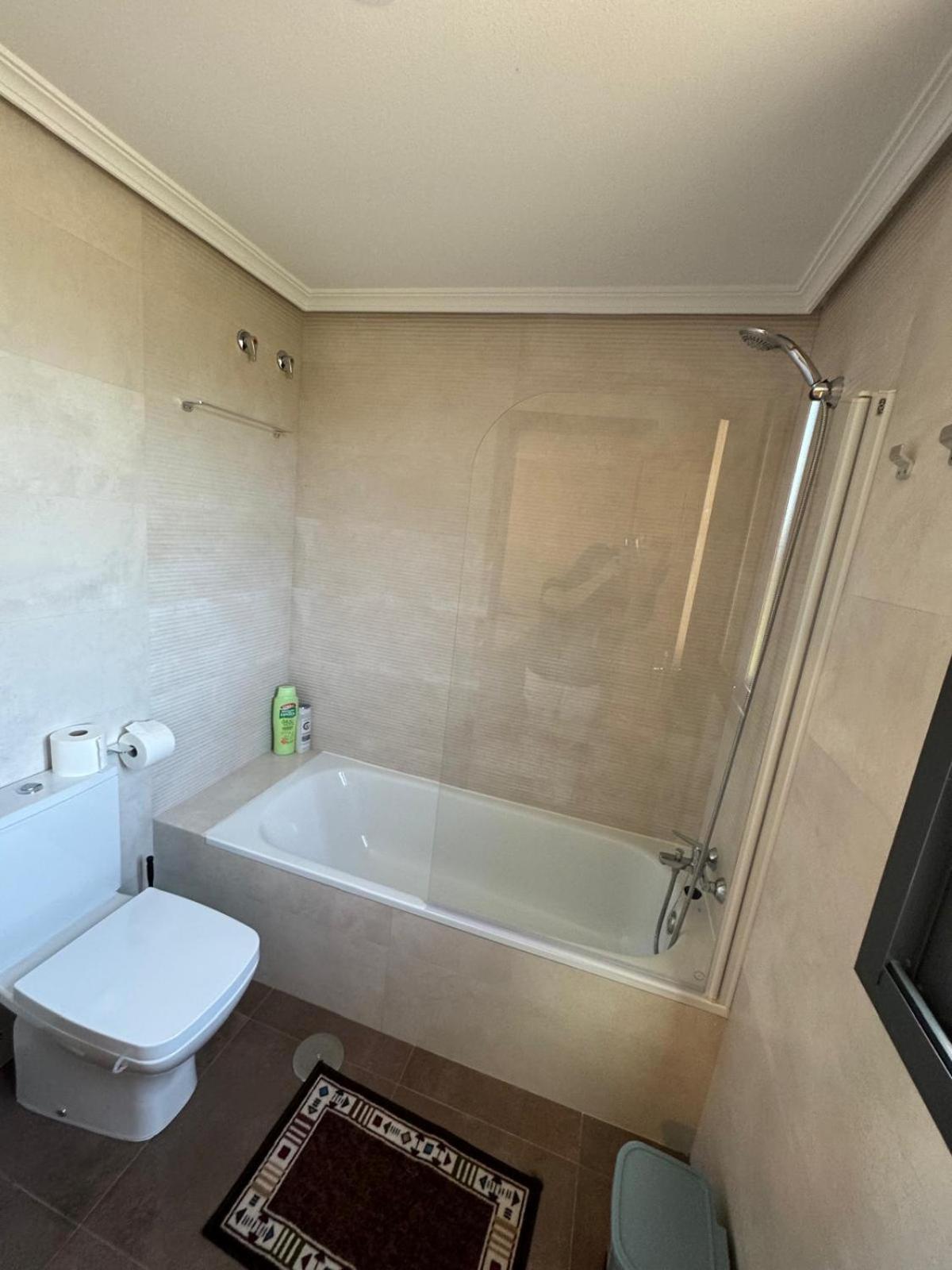 Marssuites Zapata Madrid Buitenkant foto