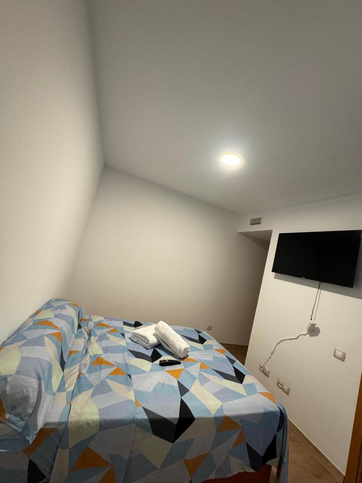 Marssuites Zapata Madrid Buitenkant foto